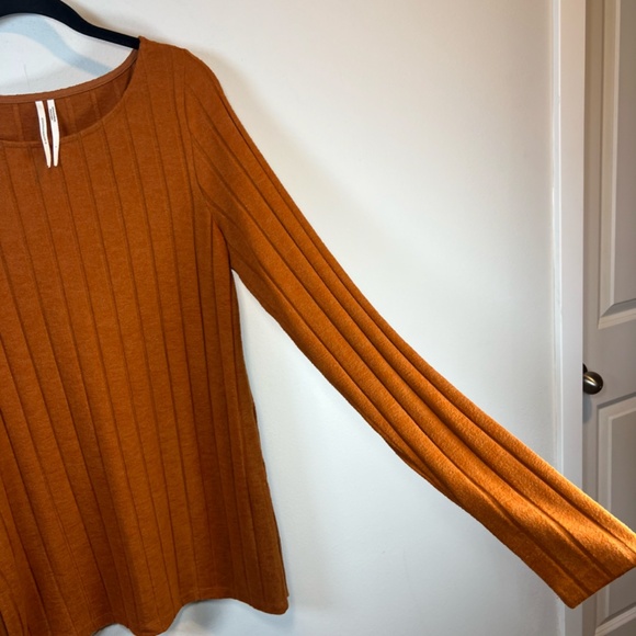 Anthropologie Women's Ribbed Side Slit Tunic Sweater Burnt Orange Stretch  Large - Picture 6 of 14